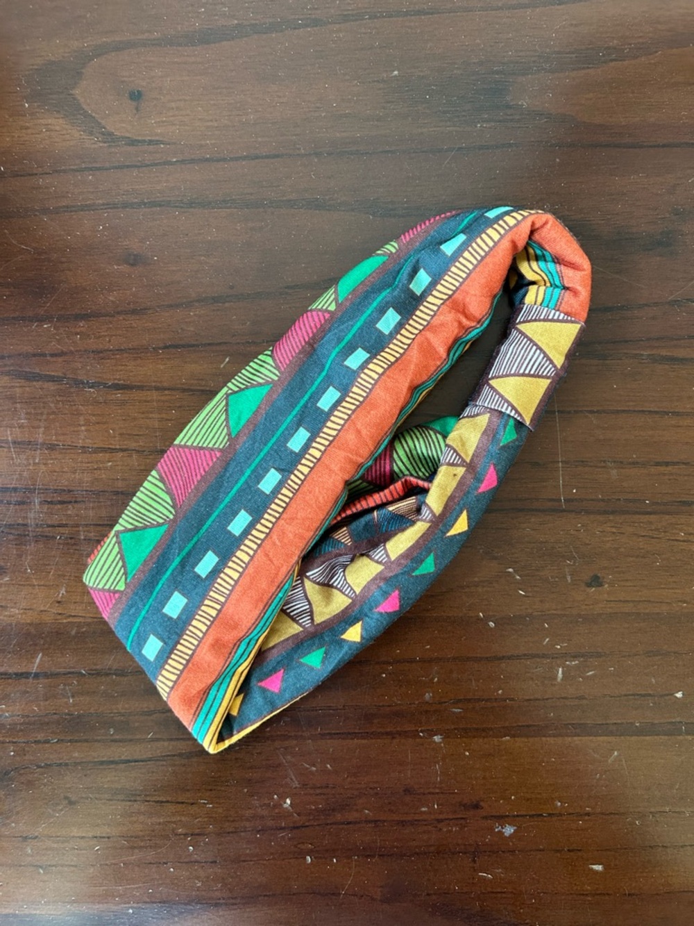 Free item: multicolored headband